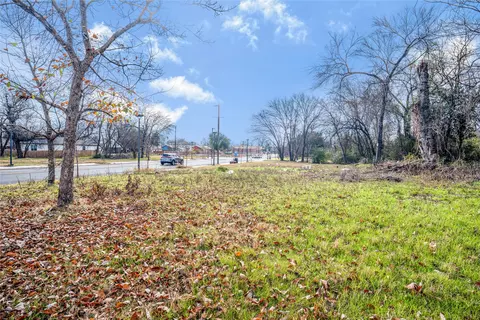 2525 Saint Clair Dr, Dallas, TX 75215