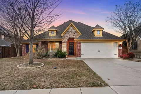 2630 Cotillion Dr, Sachse, TX 75048