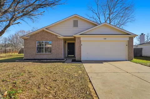 3109 Kappwood Ct, Denton, TX 76210