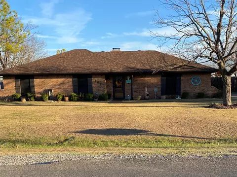 407 Green Acres Dr, Palmer, TX 75152