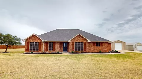 425 Country Manor Ln, Royse City, TX 75189