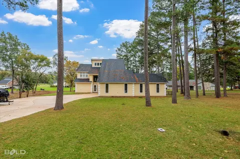 Exterior - 1663 Spencer Cir, Benton, LA 71006 photo 2 of 5