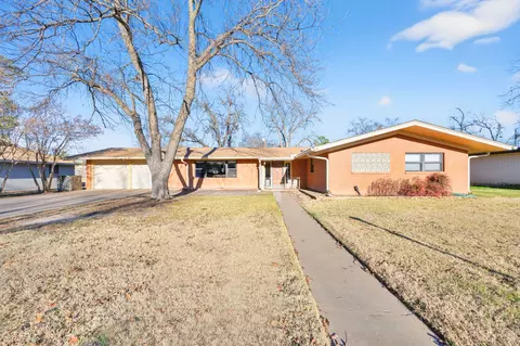 2131 N Woodland St, Stephenville, TX 76401