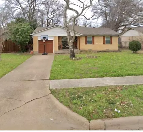 440 Vernet St, Richardson, TX 75080