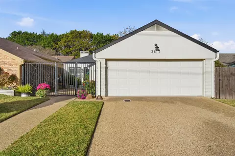 3217 Brannon Dr, Waco, TX 76710
