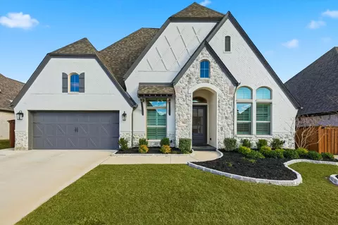 704 Pony Foot Dr, Little Elm, TX 75068