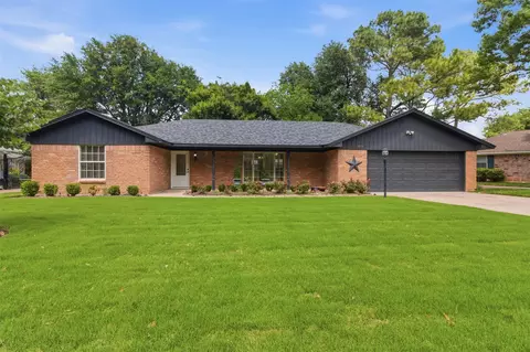 1505 Oak Glen Ct, Arlington, TX 76012