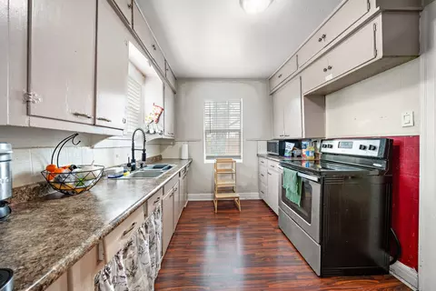 Kitchen - 2119 Alexander Ave, Waco, TX 76708 photo 2 of 3