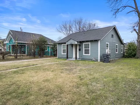 Exterior - 2119 Alexander Ave, Waco, TX 76708 photo 3 of 7