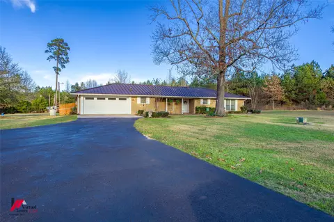6178 Highway 3015, Grand Cane, LA 71032