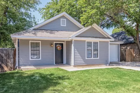 3325 Avenue L, Fort Worth, TX 76105