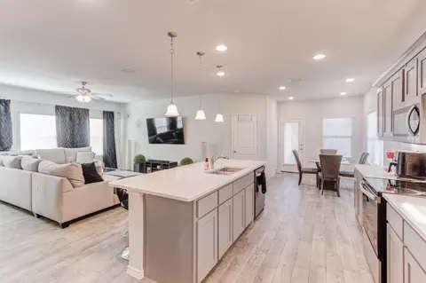 4021 Aurora Ln, Forney, TX 75126