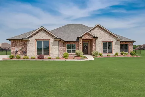 1044 Encino Ct, Wills Point, TX 75169