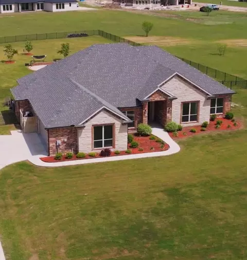 1044 Encino Ct, Wills Point, TX 75169