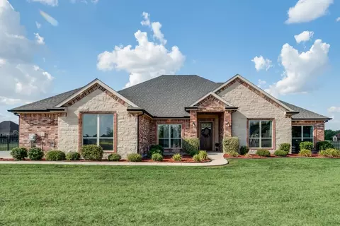 1044 Encino Ct, Wills Point, TX 75169