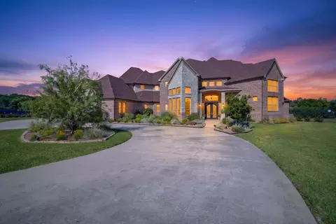 3701 Canyon Pass Trl, Burleson, TX 76028