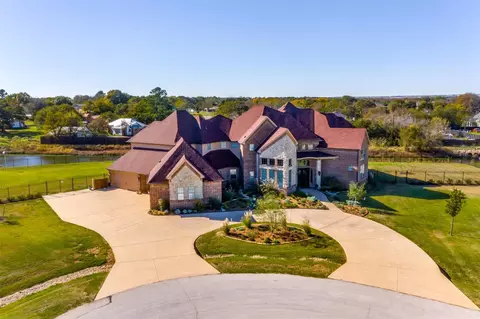 3701 Canyon Pass Trl, Burleson, TX 76028