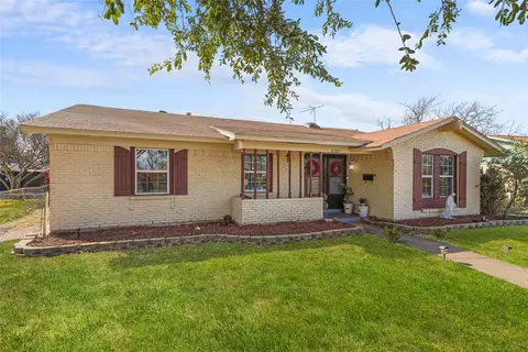 2229 Aloha Dr, Mesquite, TX 75150