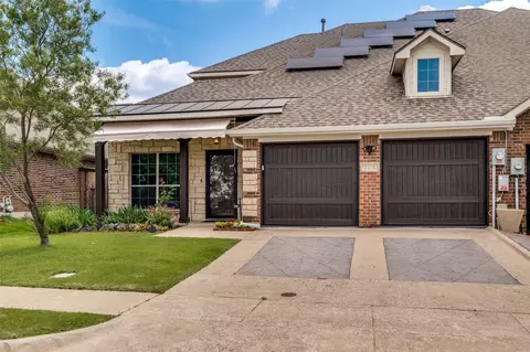 2212 Paige Ct, Carrollton, TX 75006