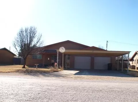 1016 Bois D Arc St, Roscoe, TX 79545