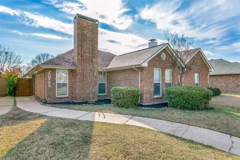 2078 Arbor Creek Dr #A, Carrollton, TX 75010