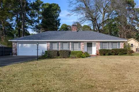 1052 Edgefield Dr, Shreveport, LA 71118