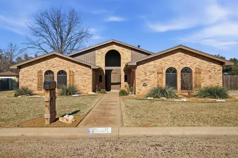 3202 Westchester Dr, Abilene, TX 79606