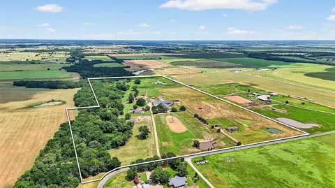 1717 Batey Rd, Collinsville, TX 76233