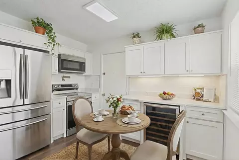 1700 Manor Gdn, Greenville, TX 75401