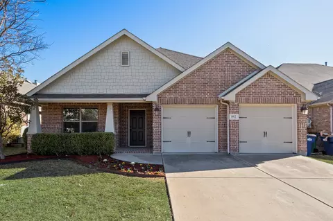 892 Honey Locust Dr, Rockwall, TX 75087