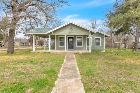306 Comal, Wortham, TX 76693