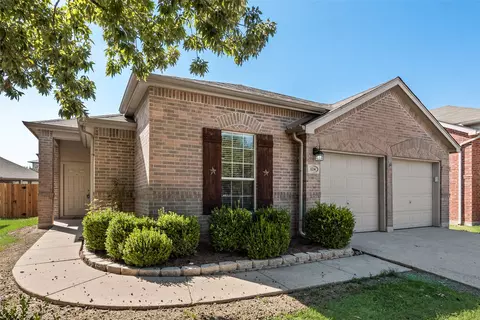 1234 Mallard Crk, Aubrey, TX 76227