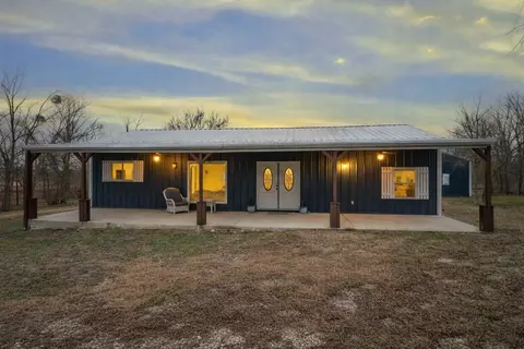942 SE County Road 2240, Corsicana, TX 75109