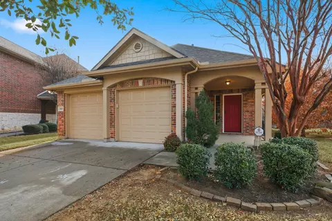 460 Bentson Dr, Argyle, TX 76226