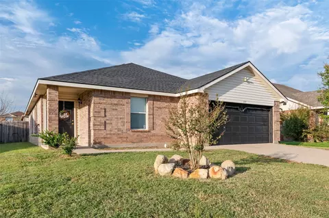 117 Teal Rd, Sanger, TX 76266