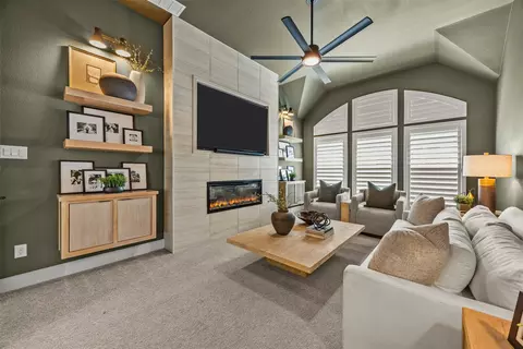 Living - 2833 Shane Dr, Midlothian, TX 76065 photo 7 of 7