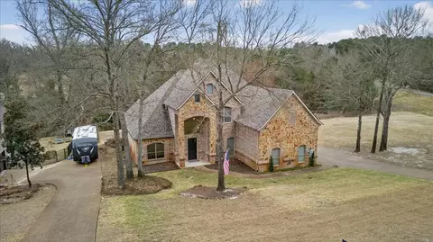 5182 Bayshore Dr, Athens, TX 75752