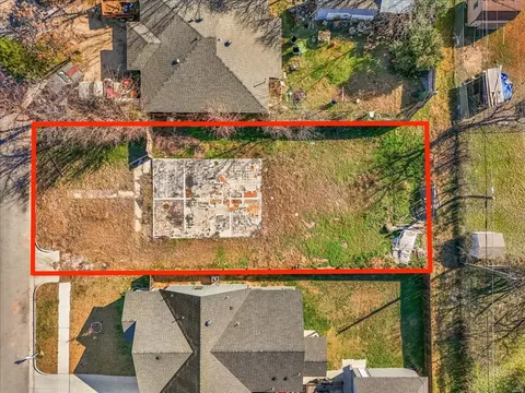 1020 E Lowden, Fort Worth, TX 76104