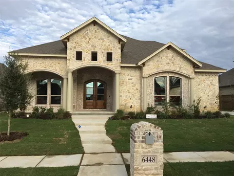 6448 Hawks Ridge Dr, North Richland Hills, TX 76182