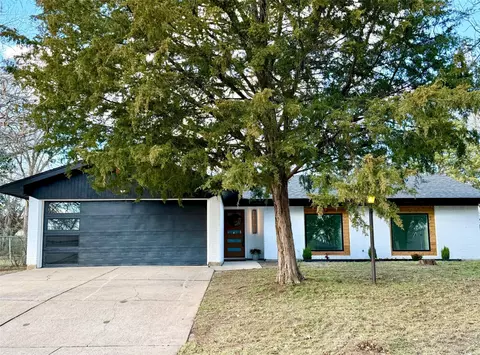 7008 Willis Ave, Fort Worth, TX 76116