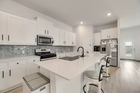 2001 Stinnet St, Anna, TX 75409