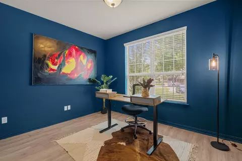 108 Bosque Ct, Azle, TX 76020