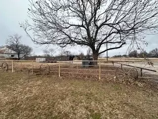 507 Katy St, Lone Oak, TX 75453