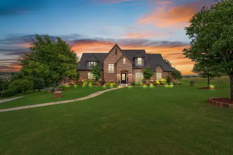 12717 Bella Sereno Ct, Fort Worth, TX 76126