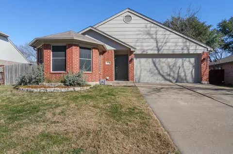 7612 Brittany Pl, Fort Worth, TX 76137
