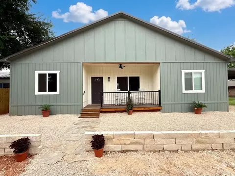 310 Eastland, Iredell, TX 76649