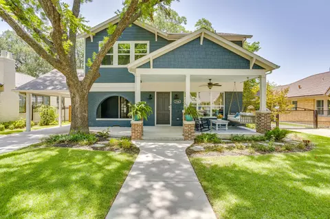 2706 Waits Ave, Fort Worth, TX 76109