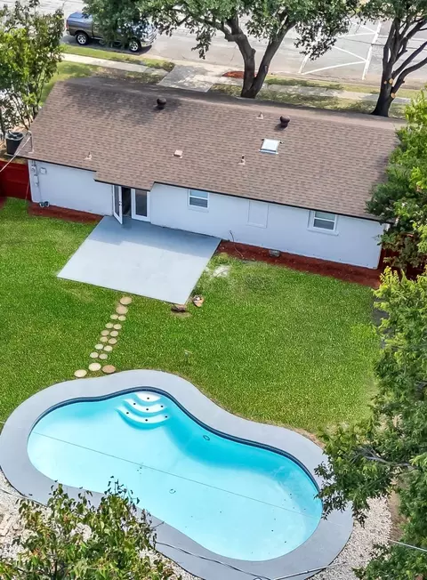 6321 Little Ranch Rd, North Richland Hills, TX 76182
