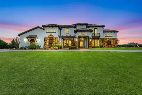 173 Creek Wood Dr, Aledo, TX 76008