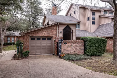 135 Pleasant Grove Ln, Waco, TX 76712